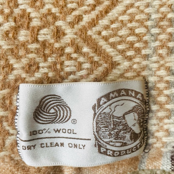 Amana Products 100% Wool Throw Blanket Missoni Print - Picture 7 of 8